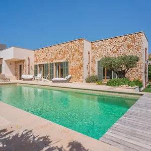 Casa Puro Cala Llombards